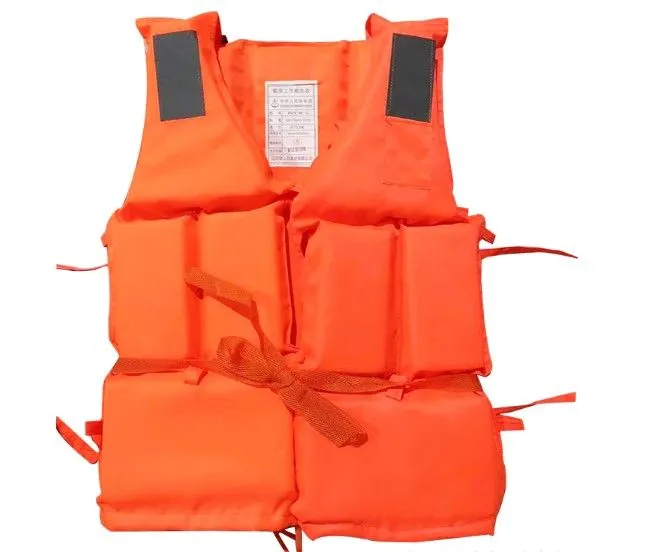 As economias de vida portáteis da acreditação profissional protegem coletes salva-vidas de segurança
